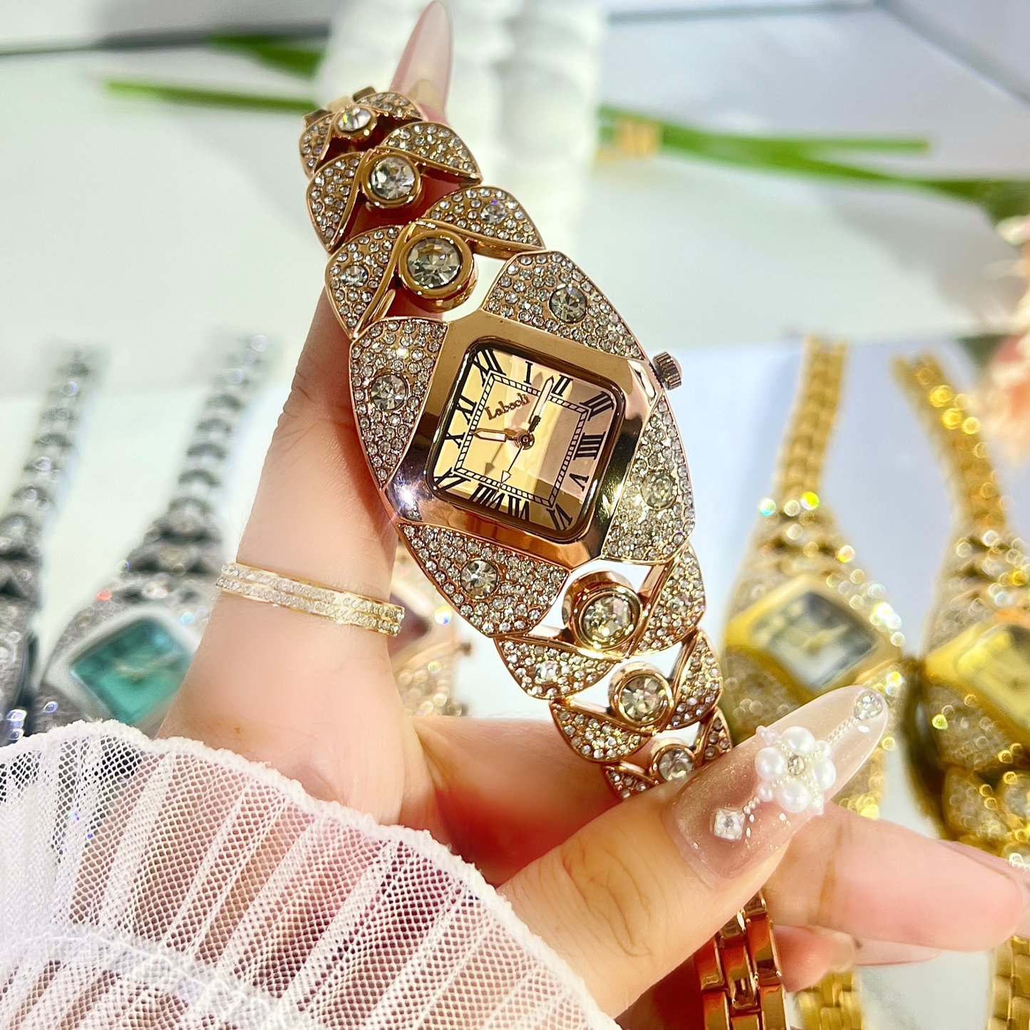 GEDI Luxury Full Diamond Bangle Bracelet Watch