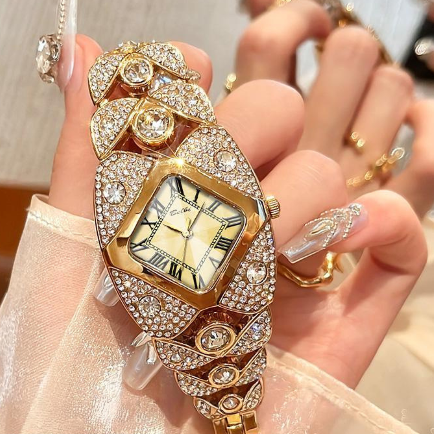 GEDI Luxury Full Diamond Bangle Bracelet Watch